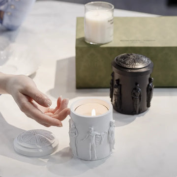 Ebony Aromatherapy Candle – Natural Essential Oil Sculpture Decor